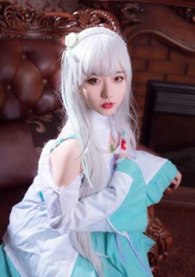 《战士第一季》电视剧
