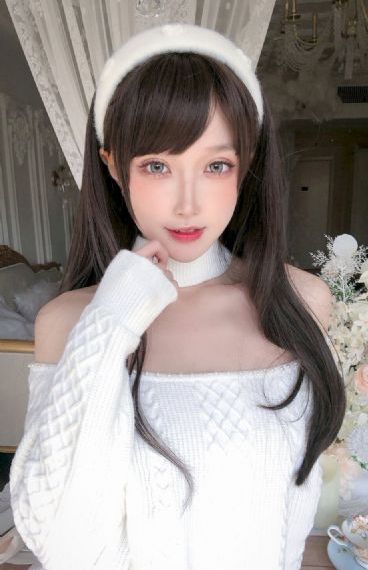 女大学生沙龙市